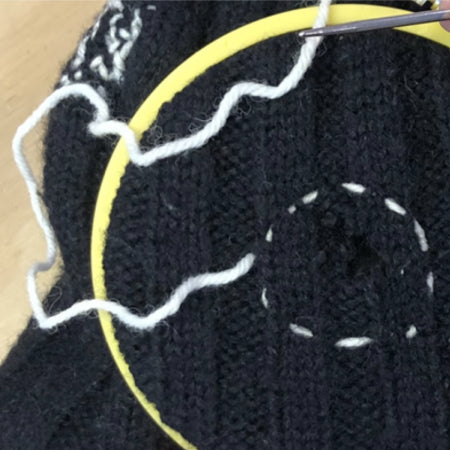Step 1: weaving around the perimeter